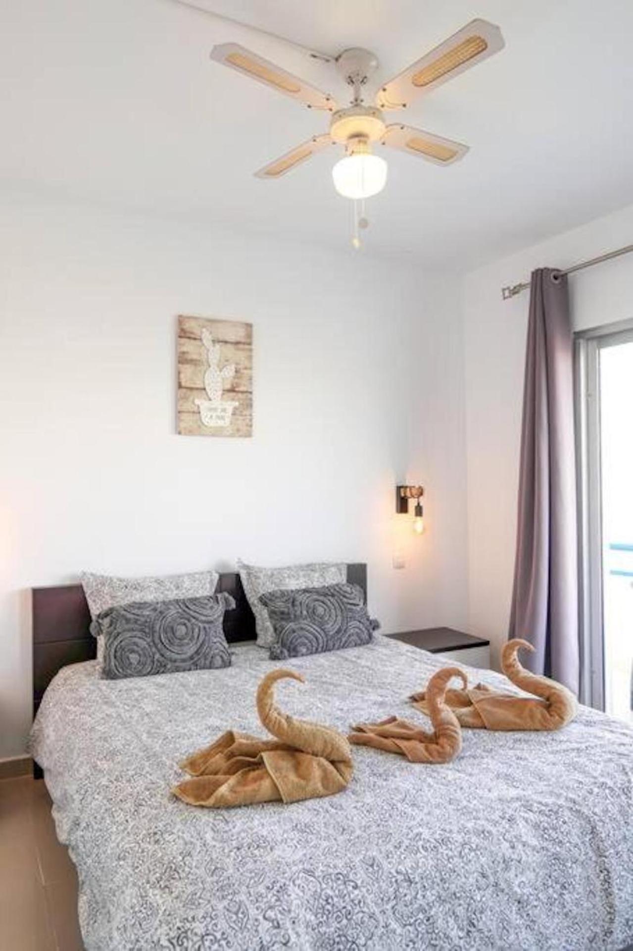 Amazing 2 Bedroom Flat With Beachfront And Pool, Paraiso Del Sur A306 Плая Параизо Екстериор снимка