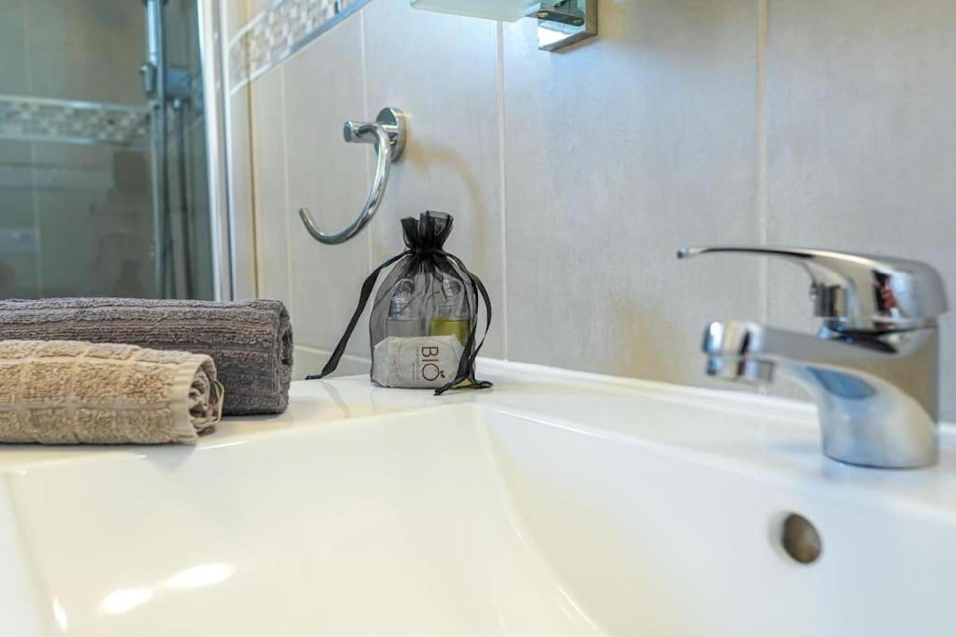 Amazing 2 Bedroom Flat With Beachfront And Pool, Paraiso Del Sur A306 Плая Параизо Екстериор снимка